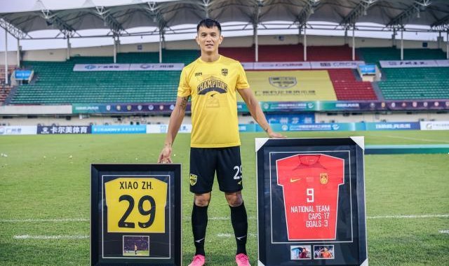 对话肖智谈退役：原本想踢到40岁 再试下省港杯