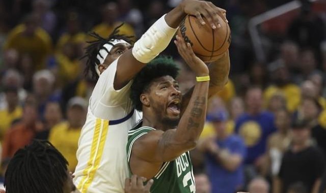 赛事直播-18次失误葬送凯尔特人！做不好细节何谈总冠军？