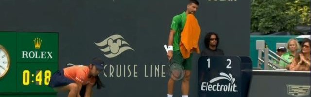 张奔斗：一发成功率86.7% 德约的发球简直神了