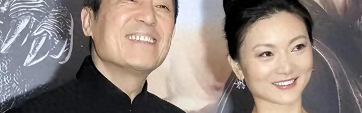 体育app-张艺谋75岁衰老体衰，相差31岁的陈婷，生了一个“年轻版的自己”