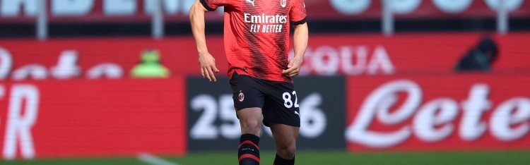 开云体育下载-记者：西米奇转会费1800万欧+400万欧浮动，明天接受吉达联合体检