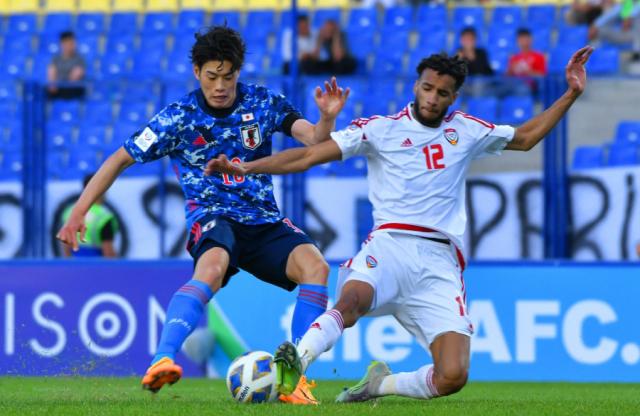 阿联酋队1比2不敌日本队.png